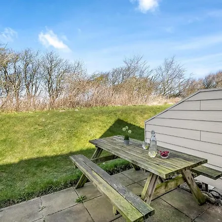Cozy In With Wifi Holiday home